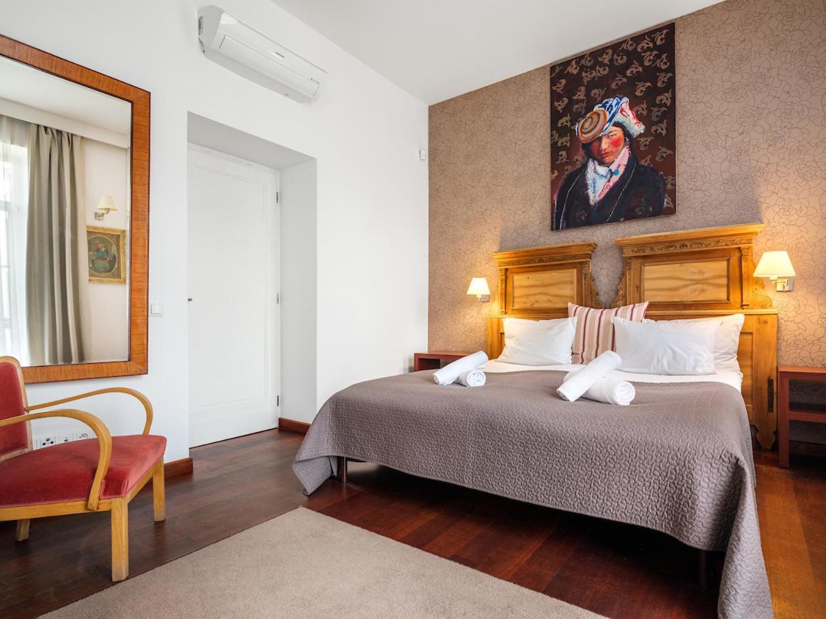 Tyzenhauz Apartments Krowoderska Street คราคูฟ ภายนอก รูปภาพ