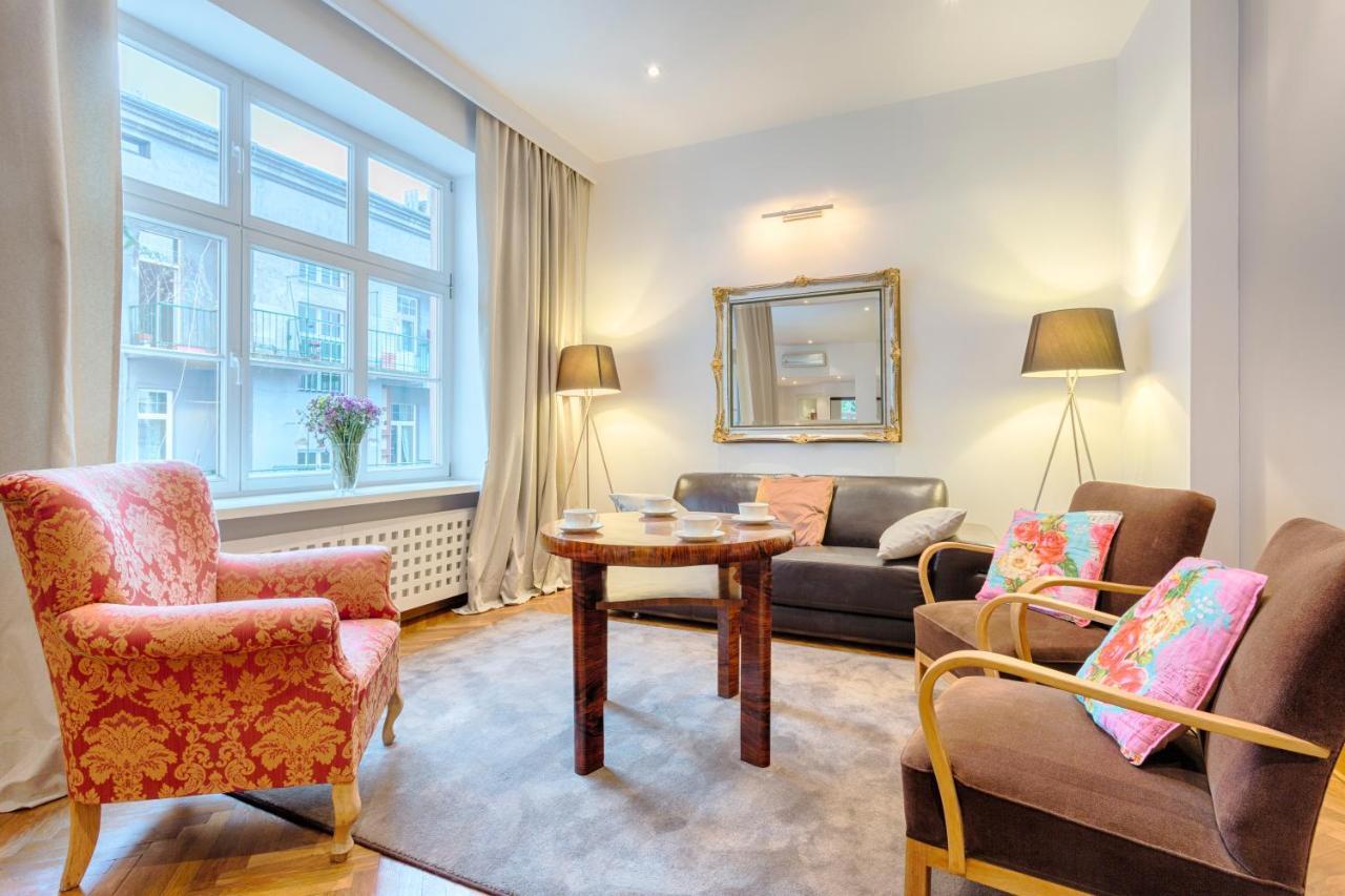 Tyzenhauz Apartments Krowoderska Street คราคูฟ ภายนอก รูปภาพ