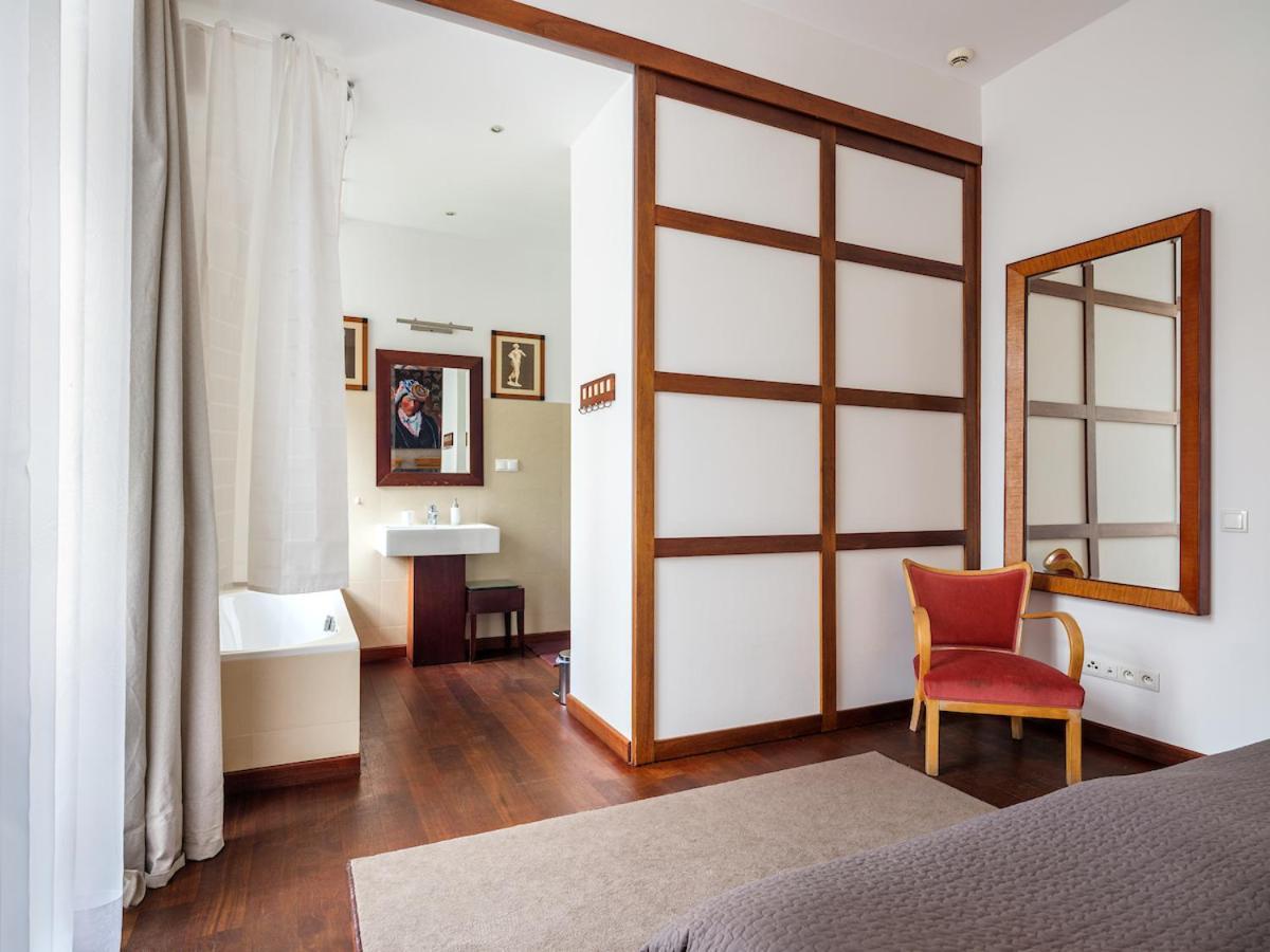 Tyzenhauz Apartments Krowoderska Street คราคูฟ ภายนอก รูปภาพ