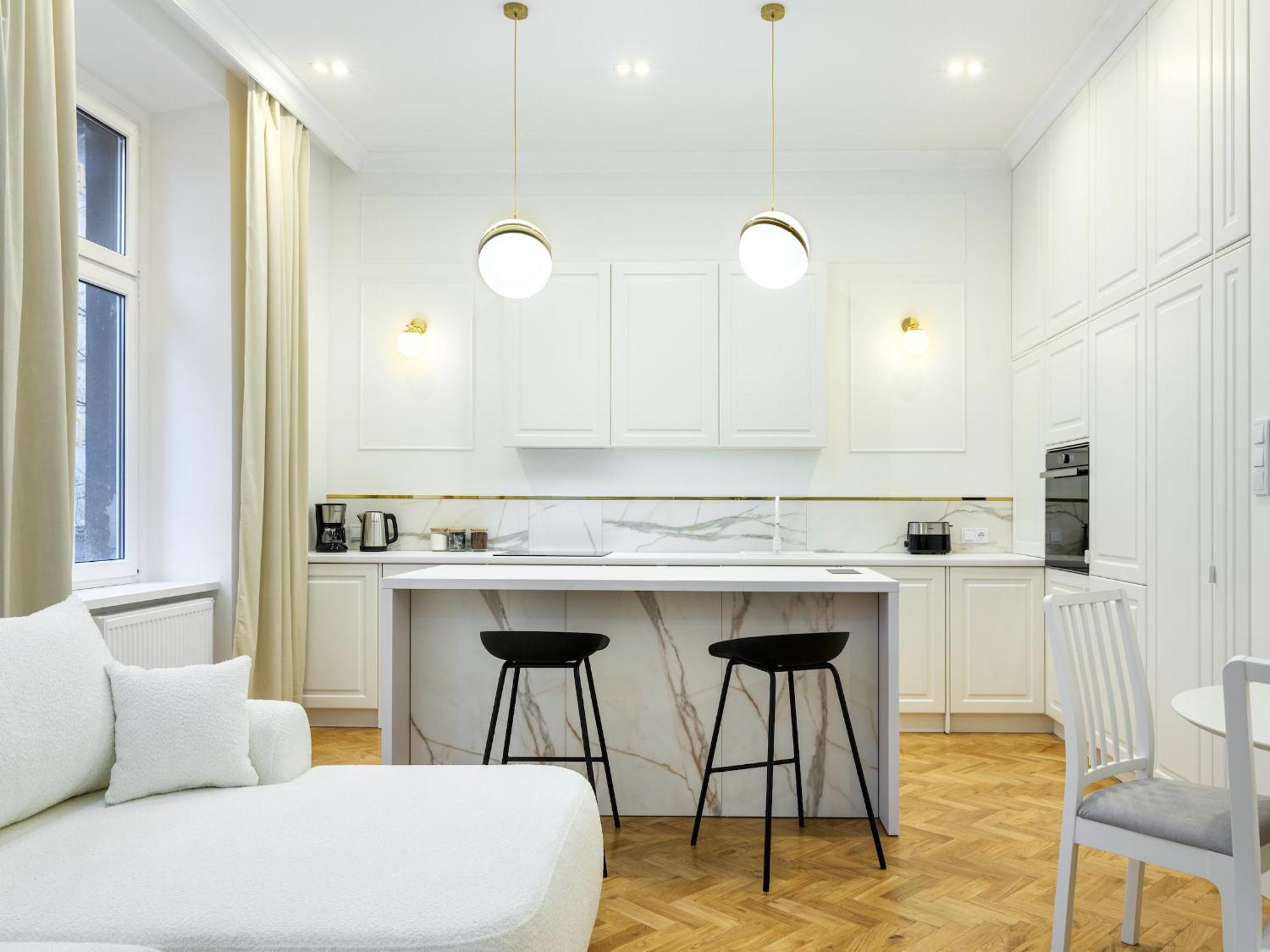 Tyzenhauz Apartments Krowoderska Street คราคูฟ ภายนอก รูปภาพ